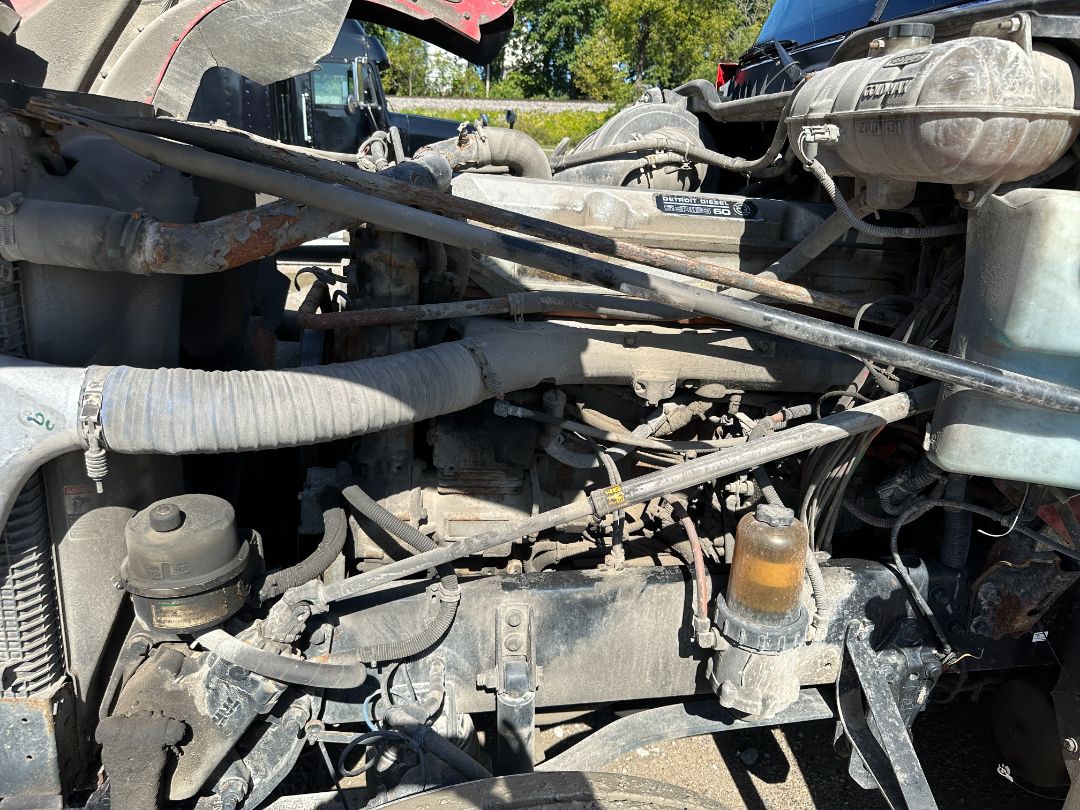 2015 FREIGHTLINER Coronado 132 - Image 29